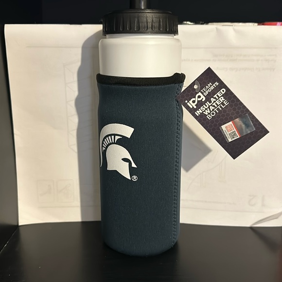 Michigan State water bottle - Picture 1 of 1